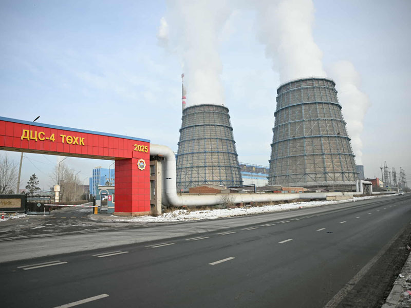 Д.Мөнхбаатар: ДЦС, гэр хорооллын яндан, тээврийн хэрэгслээс ялгарах утаа агаарын бохирдолд голлон нөлөөлж байна